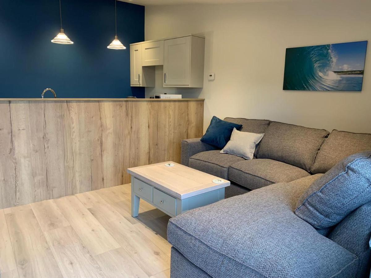 Thistledown Lodge! 5 Minutes From Beach! Free Cancellation! 哈佛威斯特 外观 照片