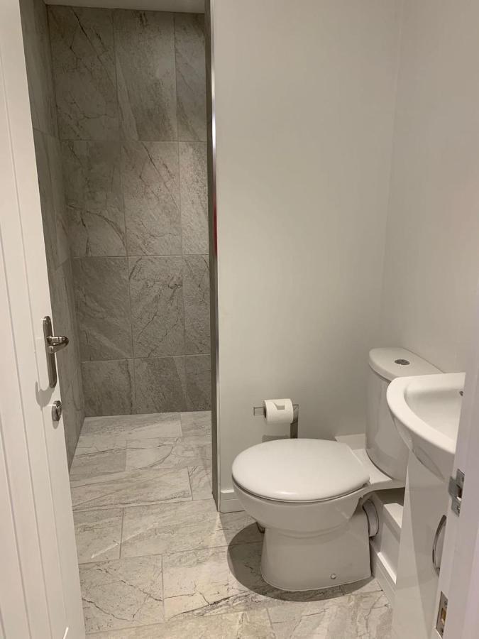 Thistledown Lodge! 5 Minutes From Beach! Free Cancellation! 哈佛威斯特 外观 照片